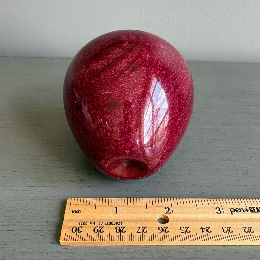 VTG Alabaster Speckled Red Marble Apple Home Accent Paperweight 3 IN Teacher - Picture 7 of 8